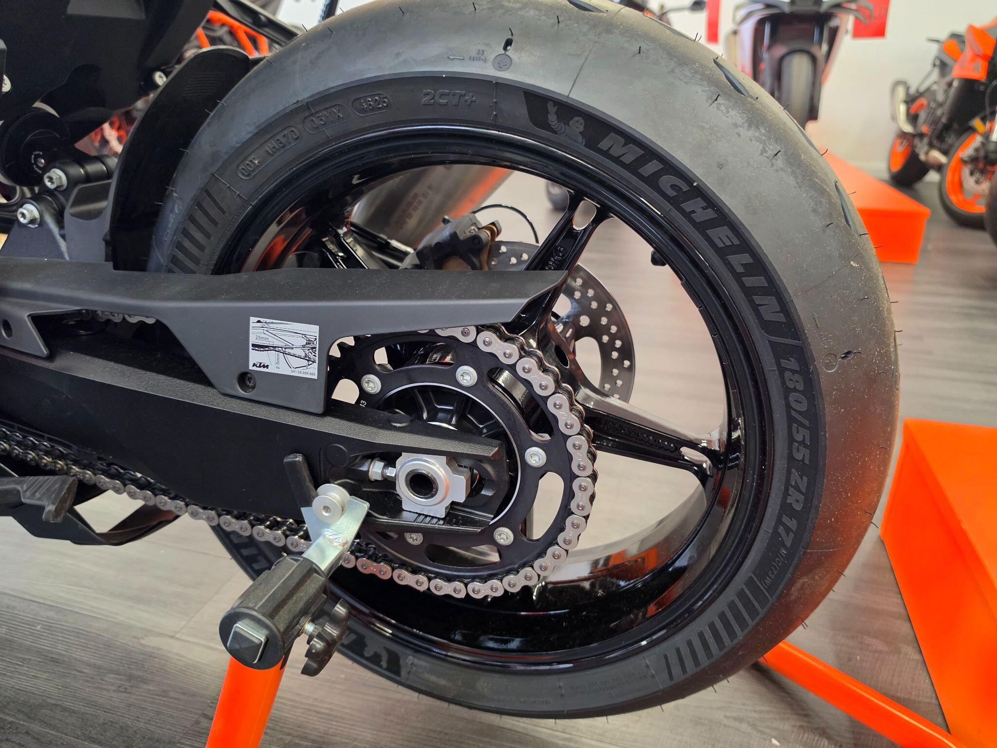 2026 KTM Low